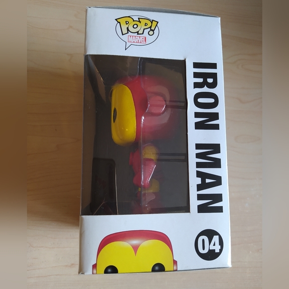 Funko Pop Marvel Iron Man Vinyl Bobble-head 04 - Picture 3 of 7